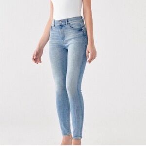 DL1961 High Rise Jeans - The Farrow Crop High-Rise Instasculpt Skinny Jeans